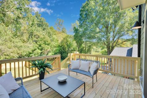 5615 Lantana Avenue Charlotte NC 28212