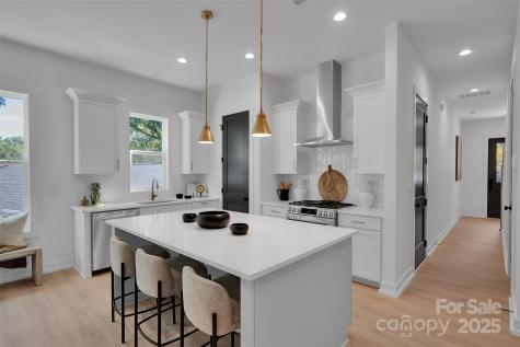 5615 Lantana Avenue Charlotte NC 28212