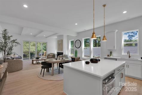 5615 Lantana Avenue Charlotte NC 28212