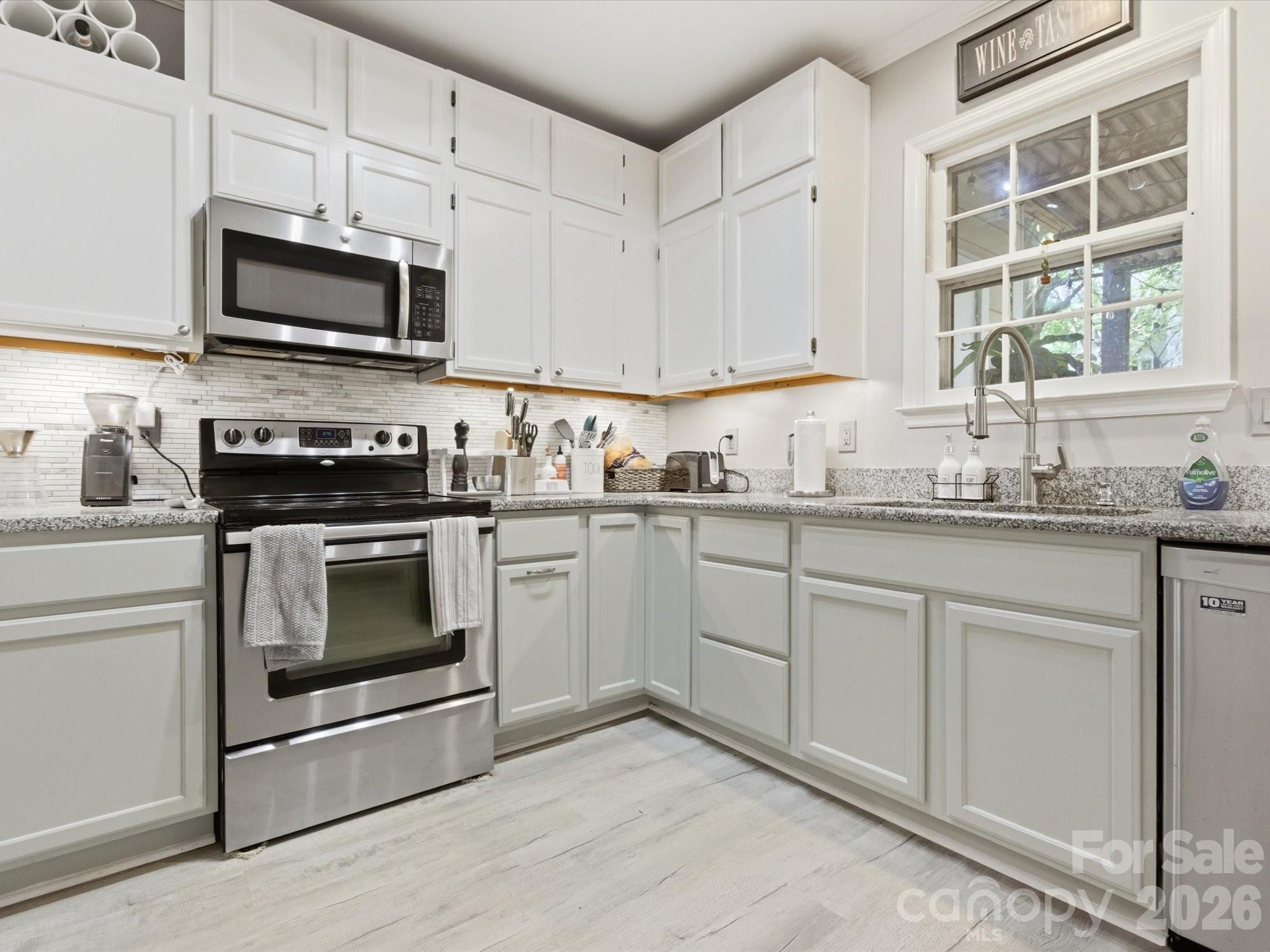 3304 Selwyn Farms Lane Charlotte NC 28209