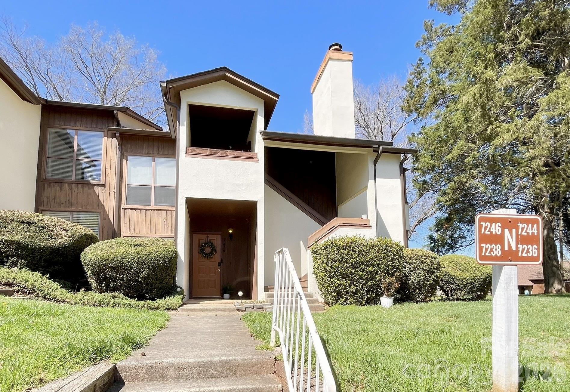 7236 Winery Lane Charlotte NC 28227
