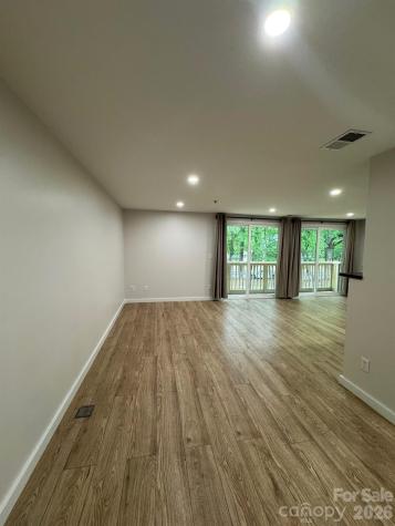 1604 Arlyn Circle Charlotte NC 28213