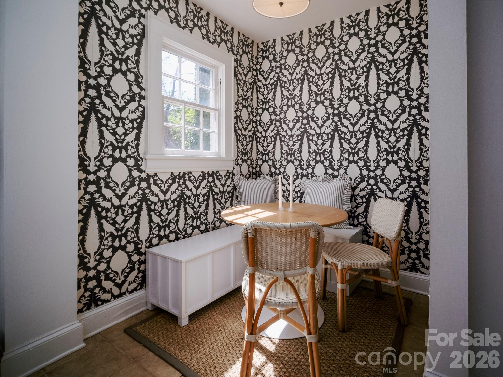 118 N Laurel Avenue Charlotte NC 28207