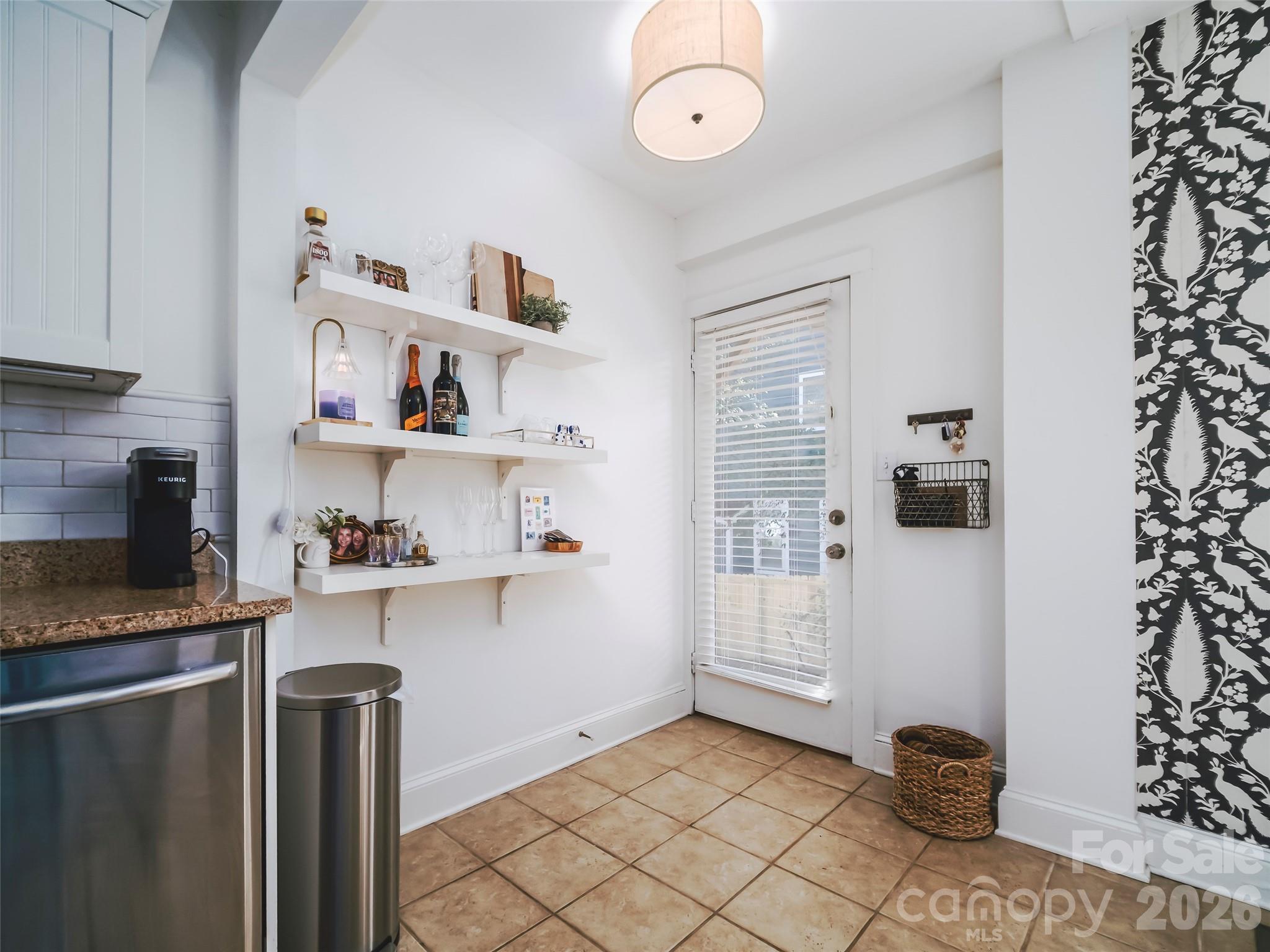 118 N Laurel Avenue Charlotte NC 28207