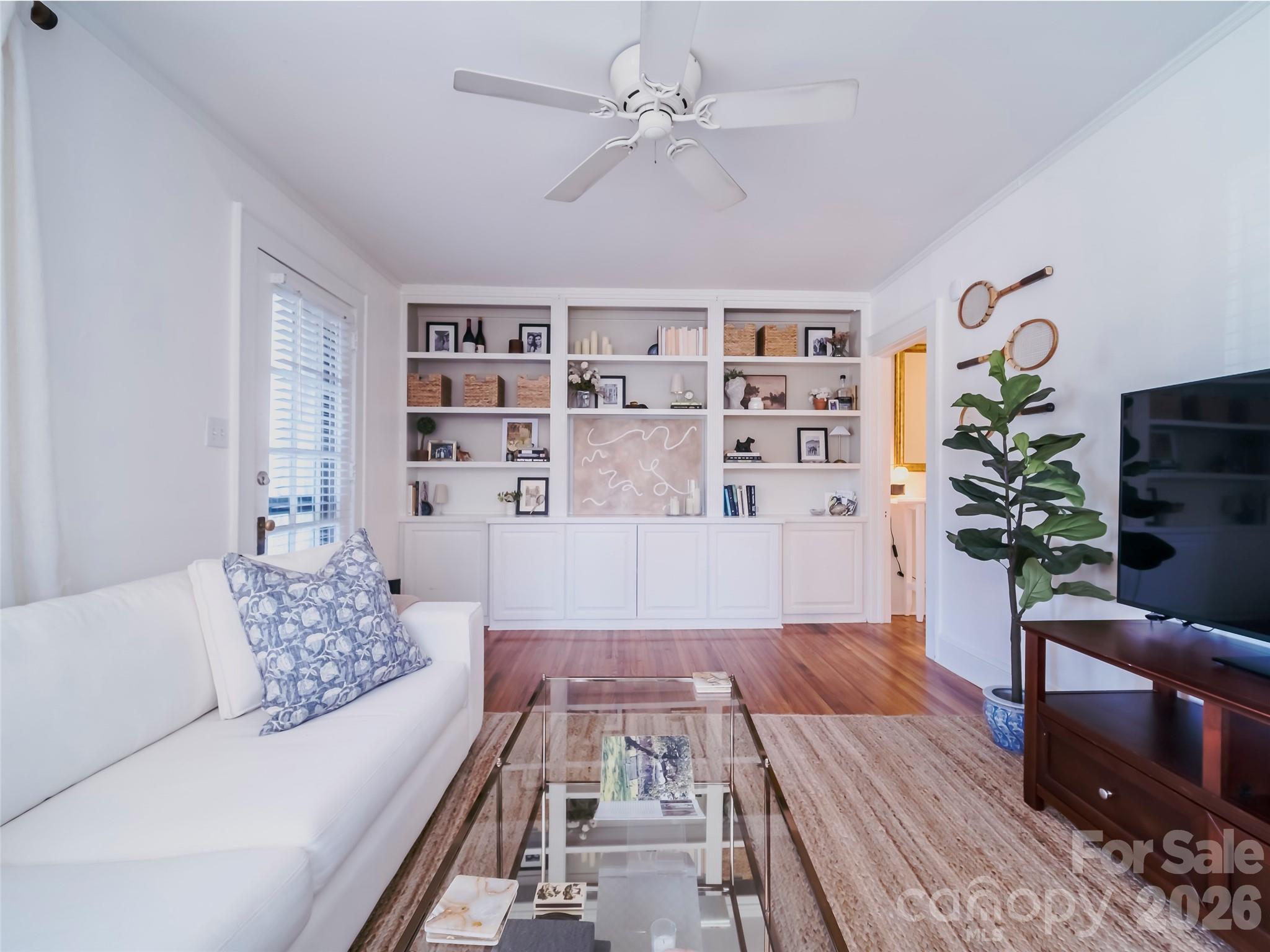 118 N Laurel Avenue Charlotte NC 28207