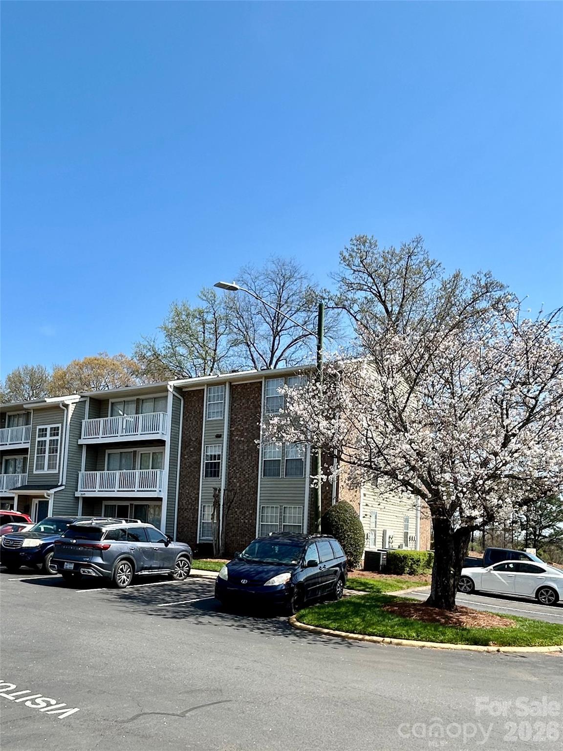 1649 Arlyn Circle Charlotte NC 28213