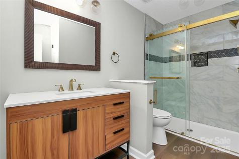 9035 J M Keynes Drive Charlotte NC 28262