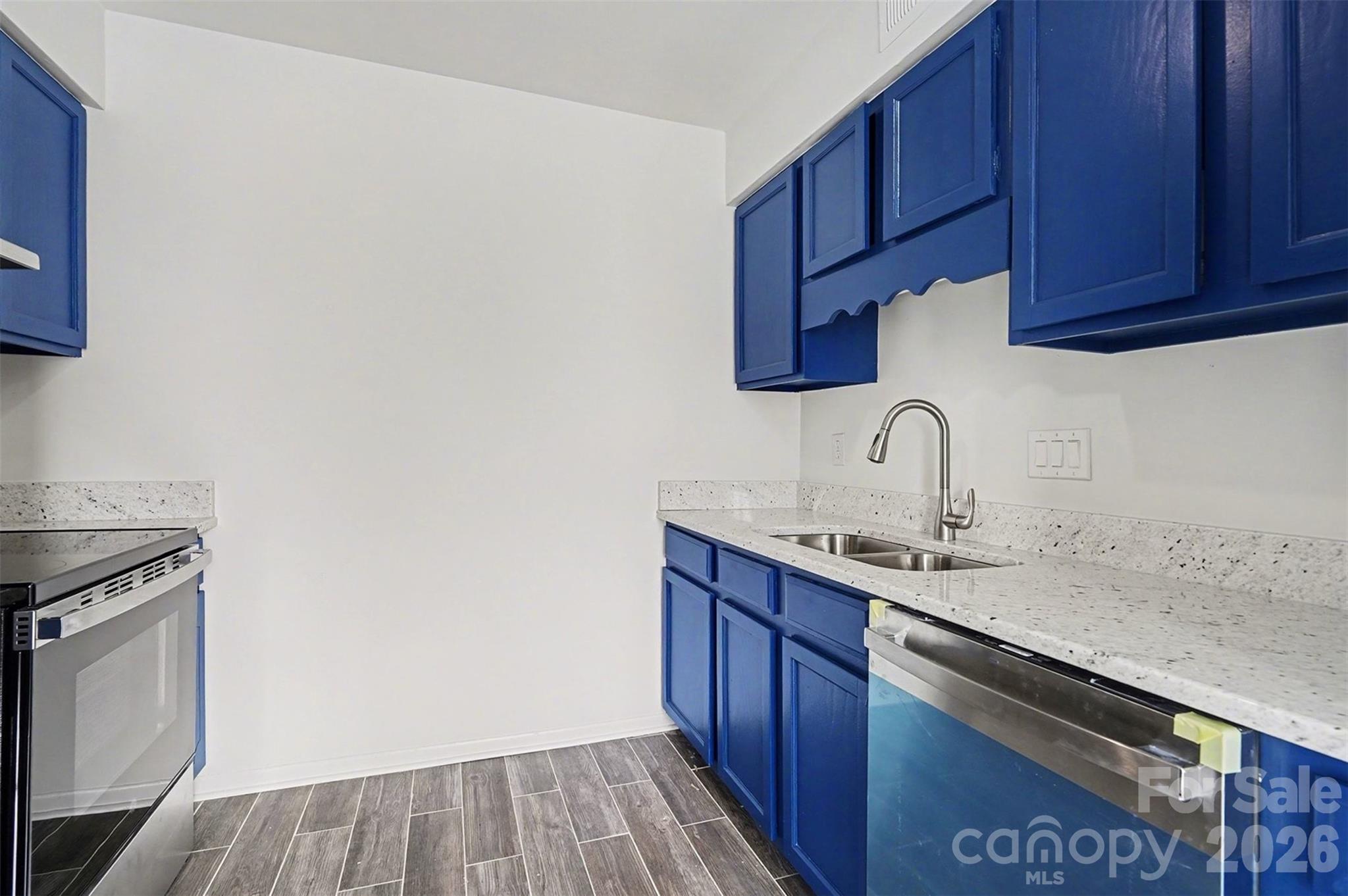6148 Heath Ridge Court Charlotte NC 28210