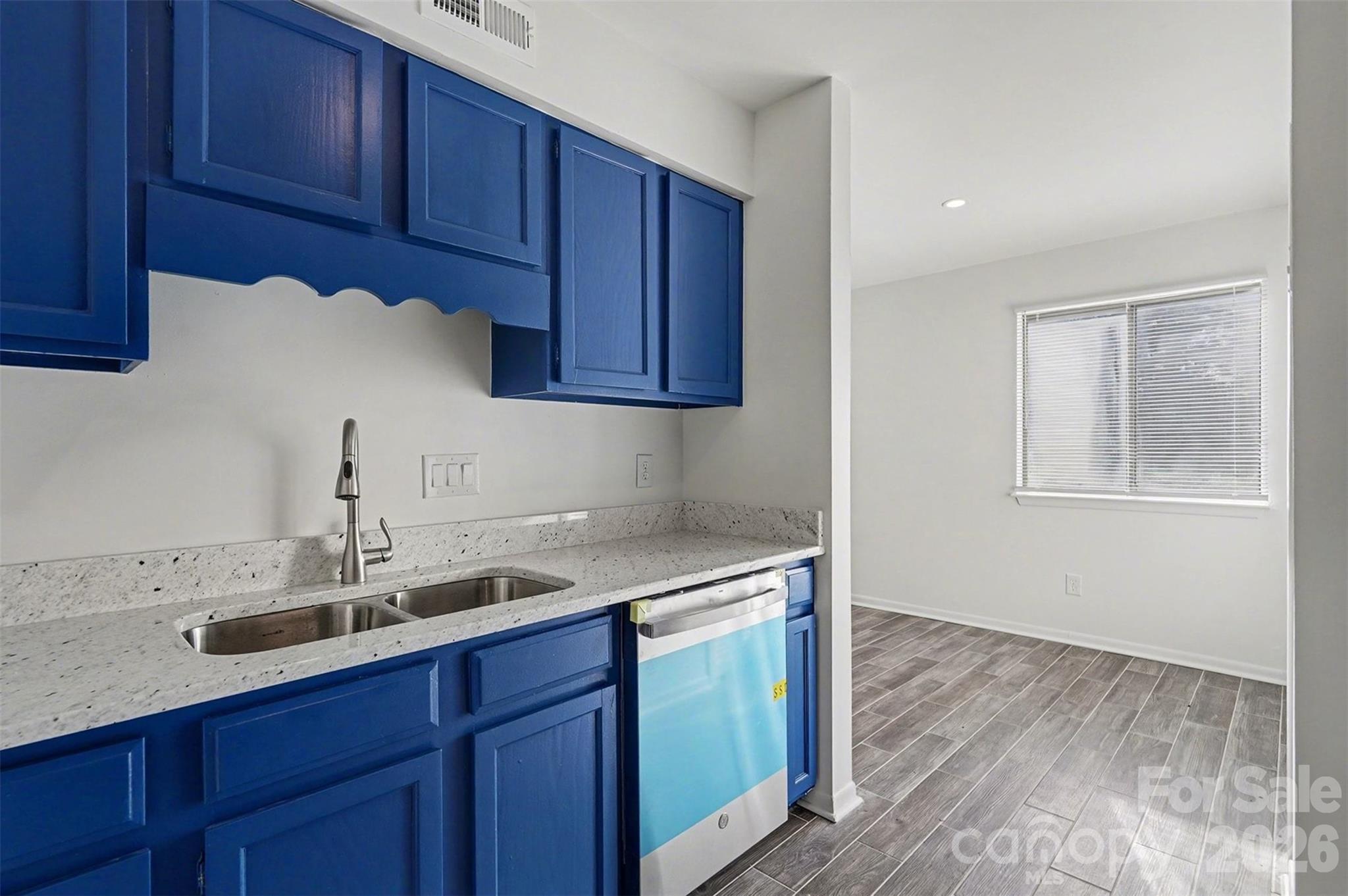 6148 Heath Ridge Court Charlotte NC 28210