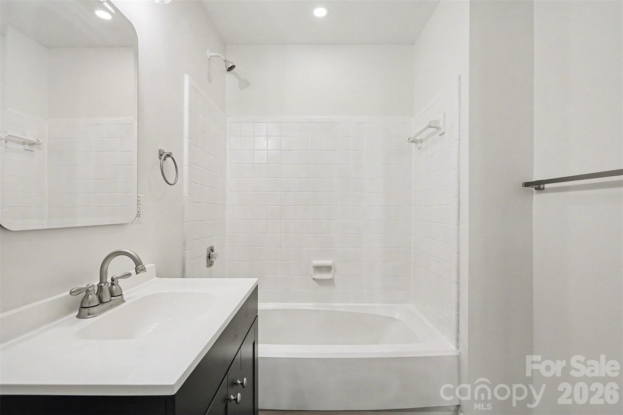 6148 Heath Ridge Court Charlotte NC 28210