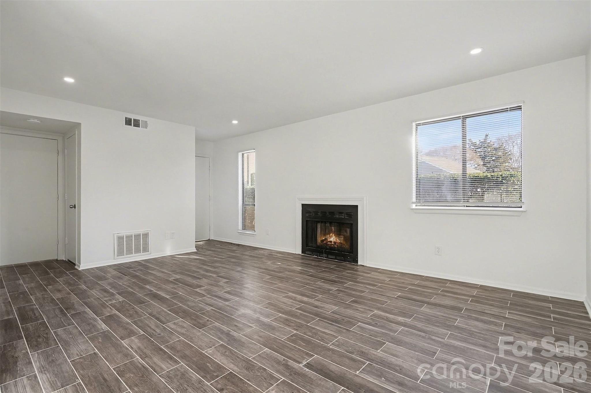 6148 Heath Ridge Court Charlotte NC 28210