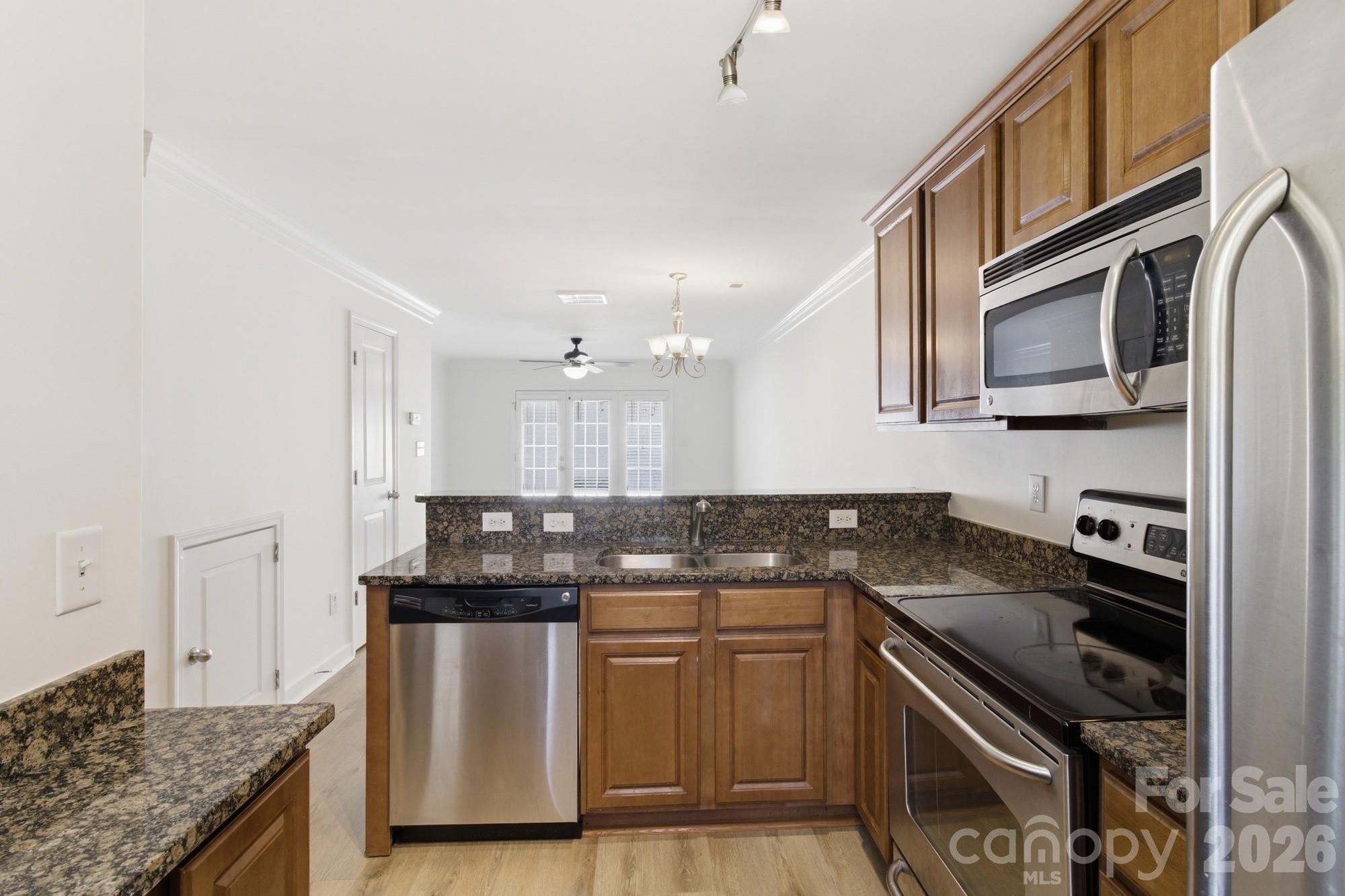 1336 Green Oaks Lane Charlotte NC 28205