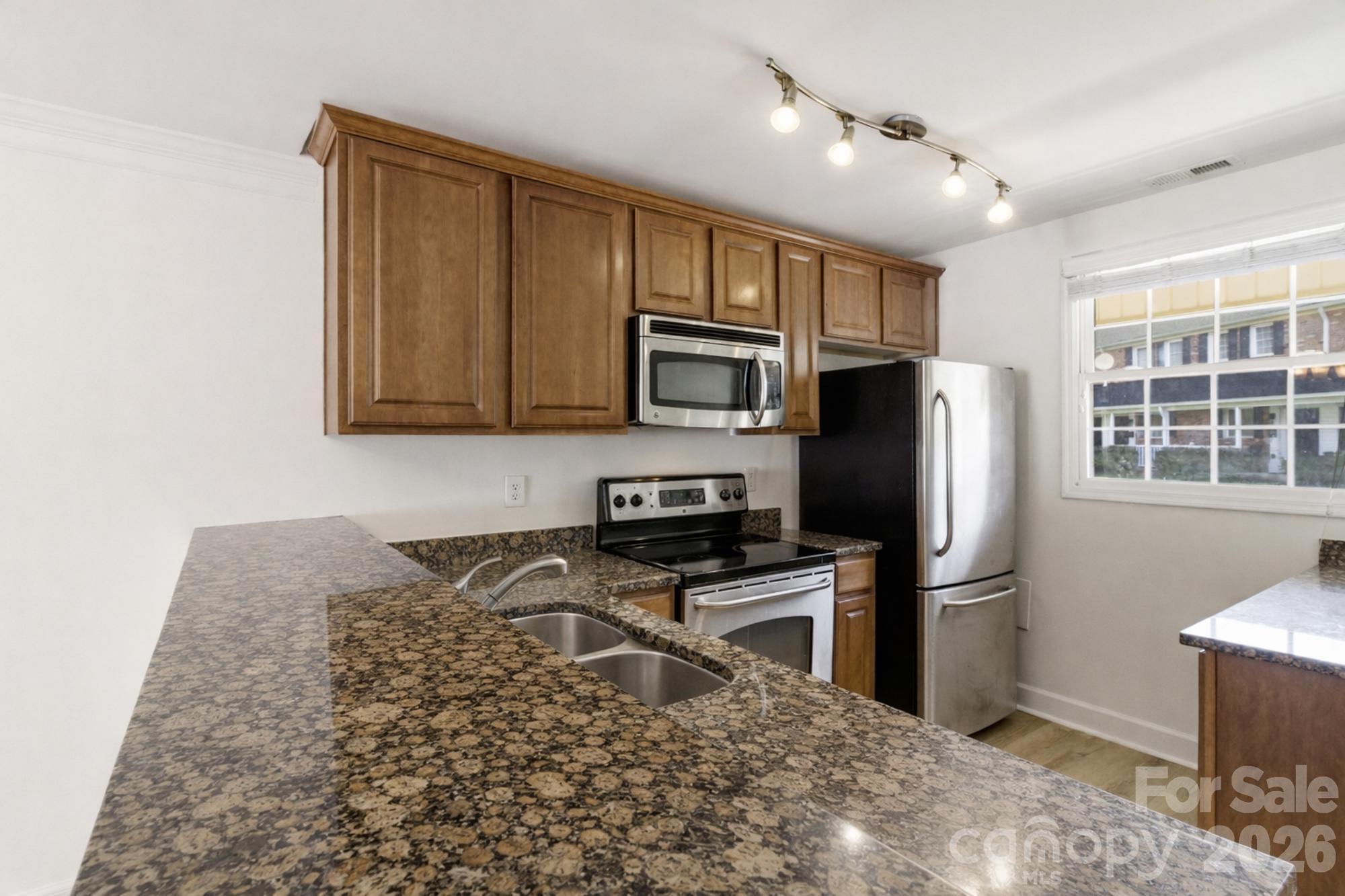 1336 Green Oaks Lane Charlotte NC 28205
