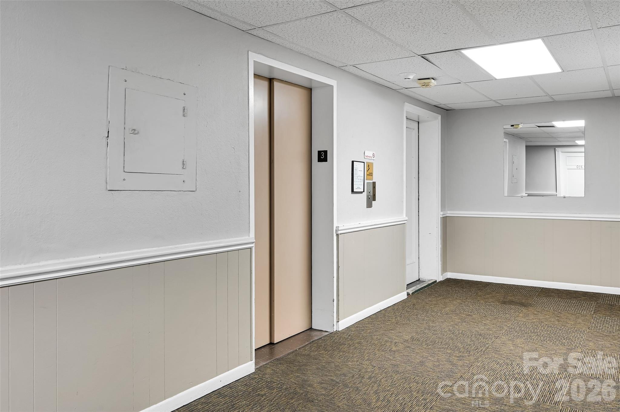 538 N Main Street Hendersonville NC 28792