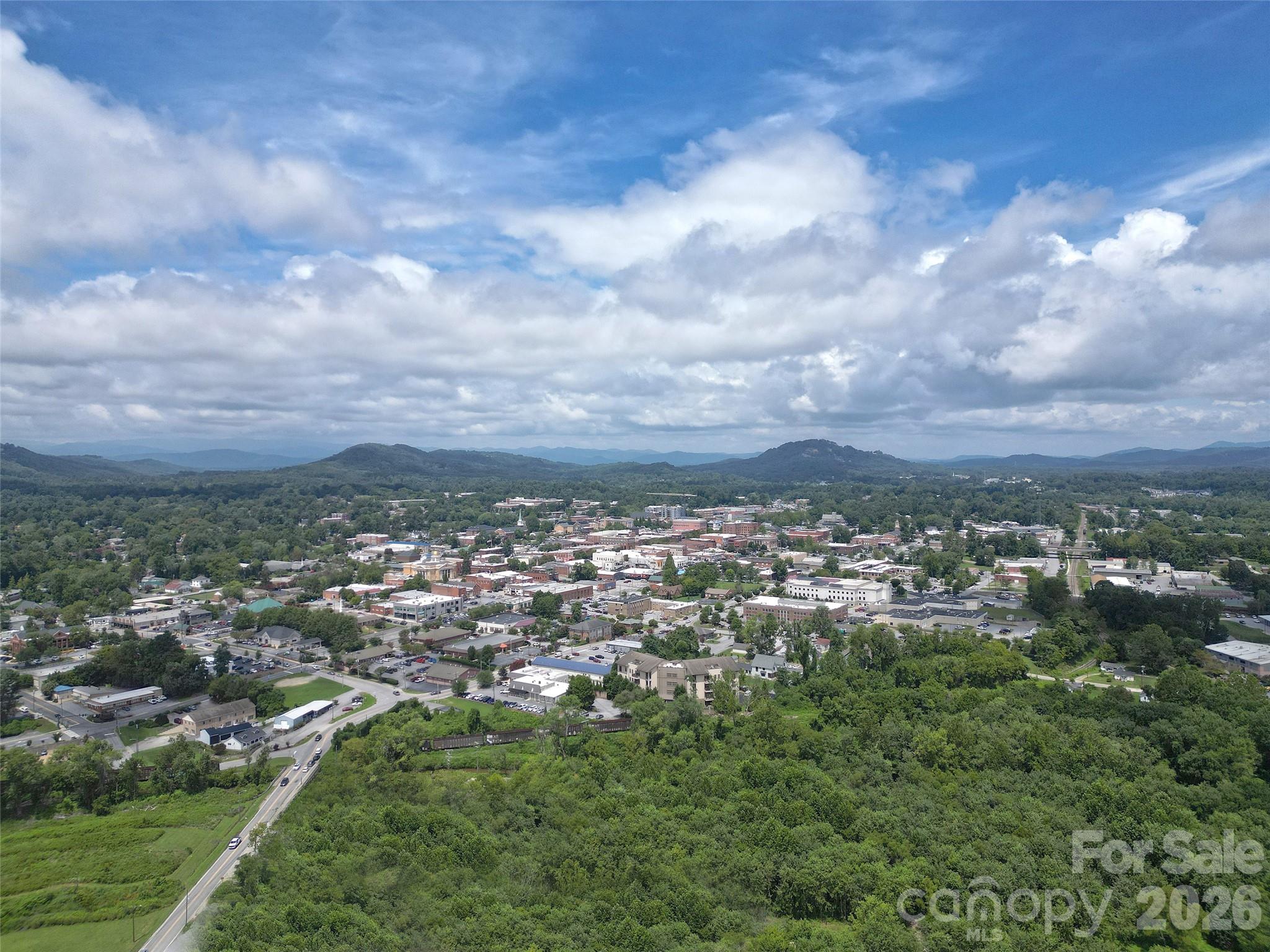 538 N Main Street Hendersonville NC 28792