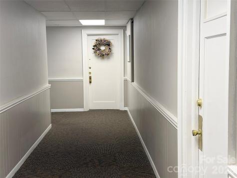 538 N Main Street Hendersonville NC 28792