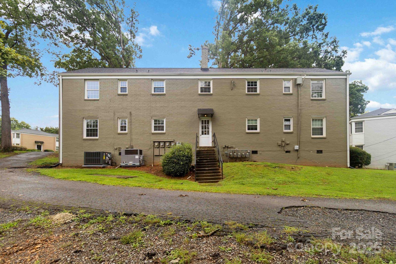 343 Wakefield Drive Charlotte NC 28209