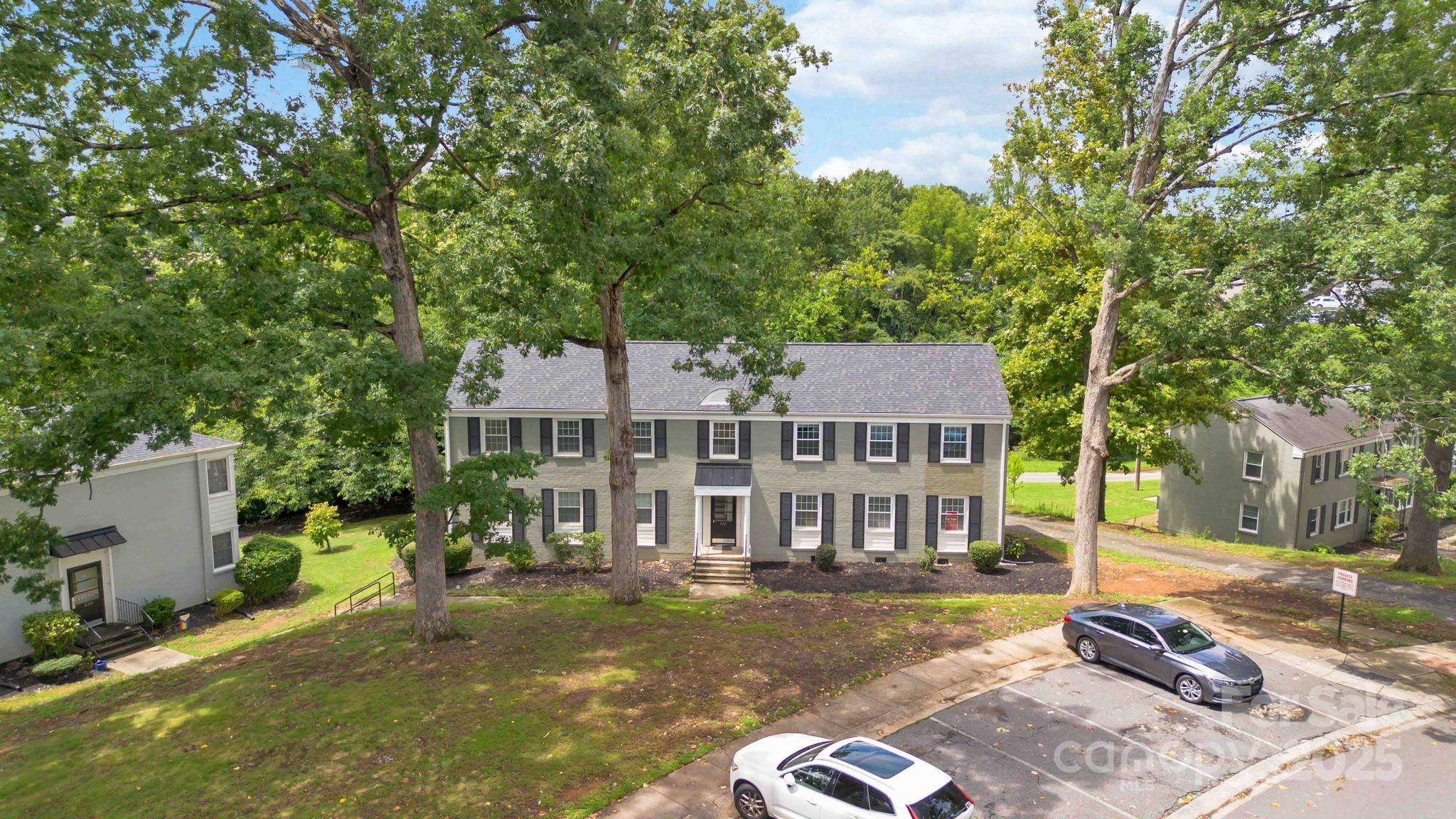 343 Wakefield Drive Charlotte NC 28209