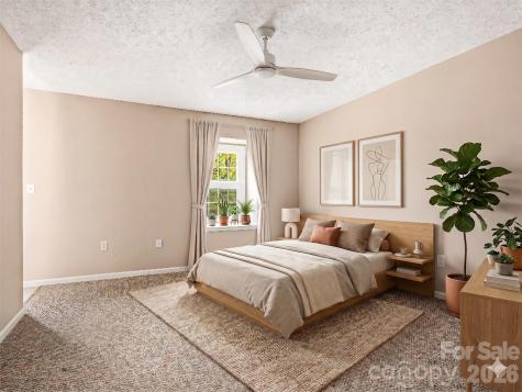 1409 Kensington Road Hendersonville NC 28791