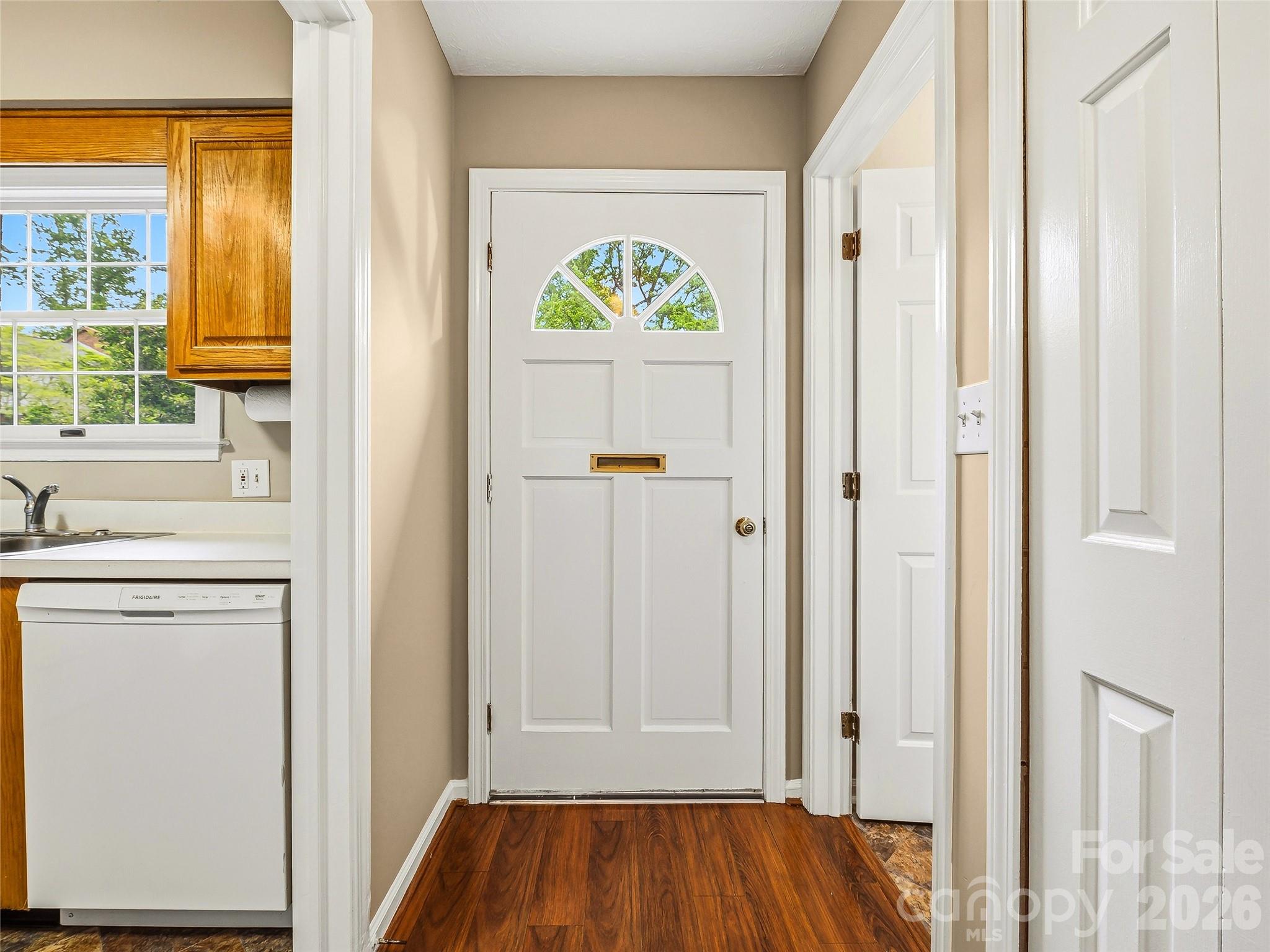 1409 Kensington Road Hendersonville NC 28791