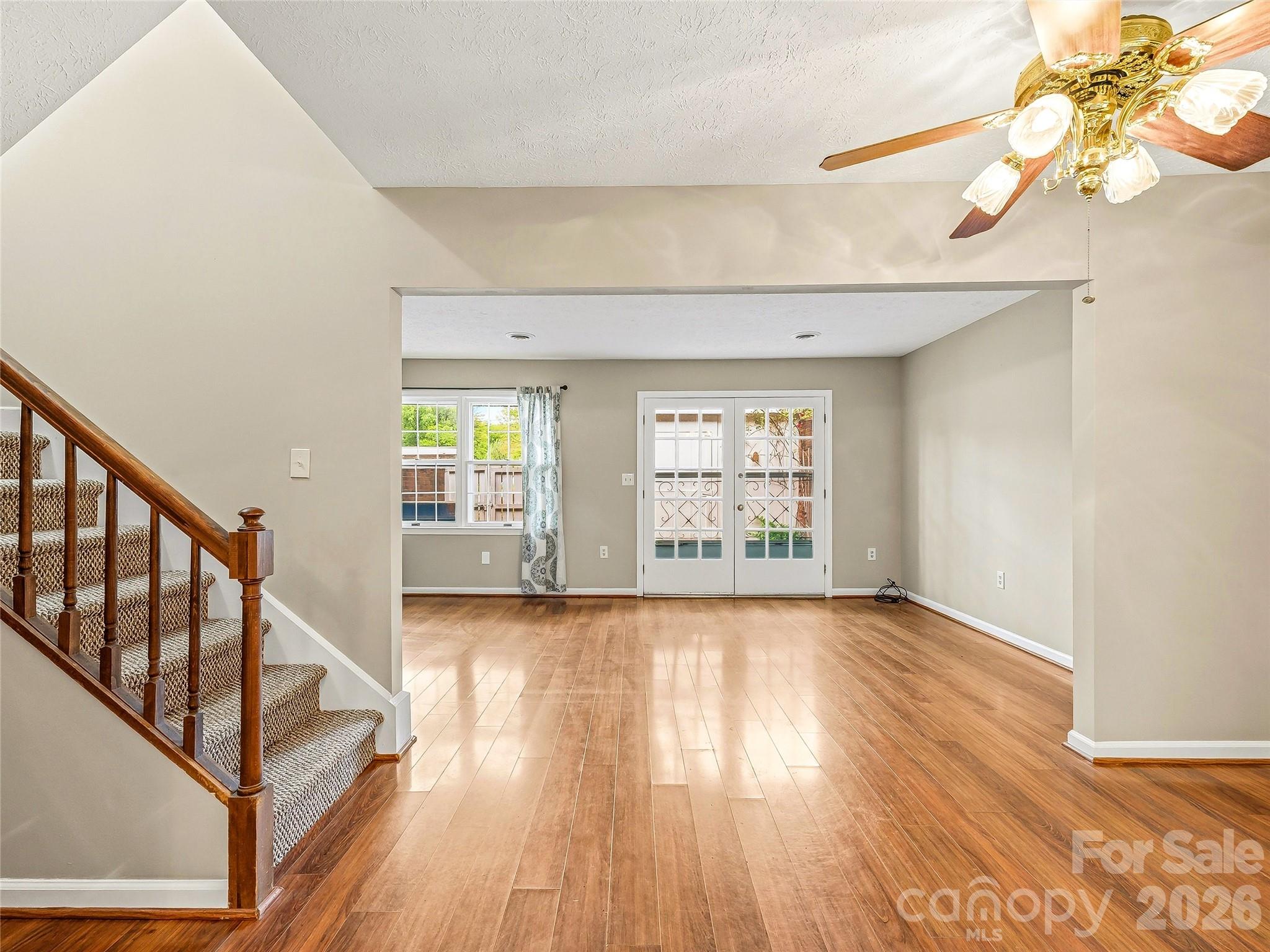 1409 Kensington Road Hendersonville NC 28791