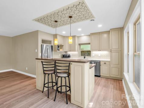 44 Jervey Road Tryon NC 28782