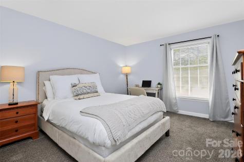 7124 Quail Meadow Lane Charlotte NC 28210