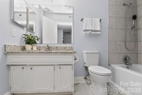 7124 Quail Meadow Lane Charlotte NC 28210