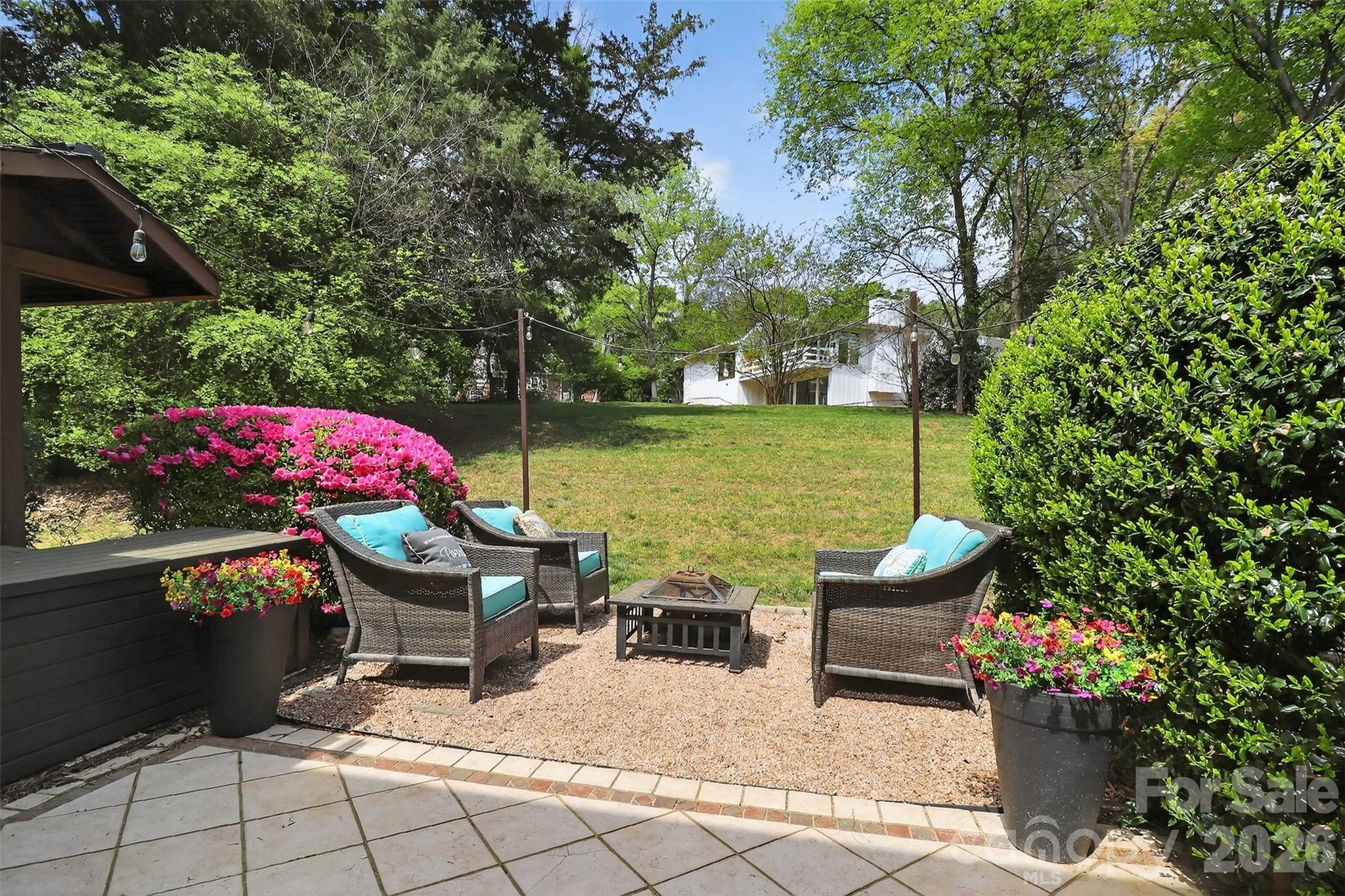 7124 Quail Meadow Lane Charlotte NC 28210