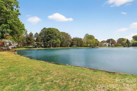 7124 Quail Meadow Lane Charlotte NC 28210