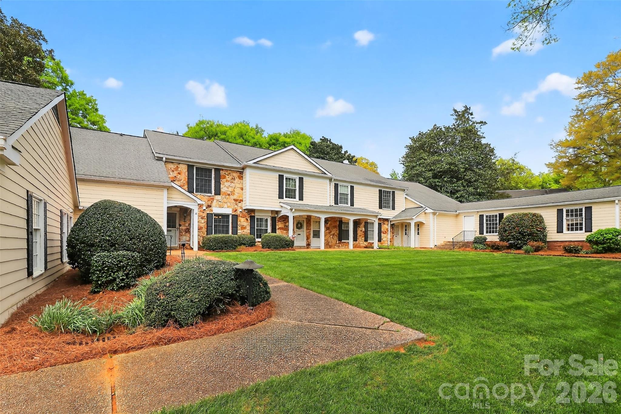 7124 Quail Meadow Lane Charlotte NC 28210