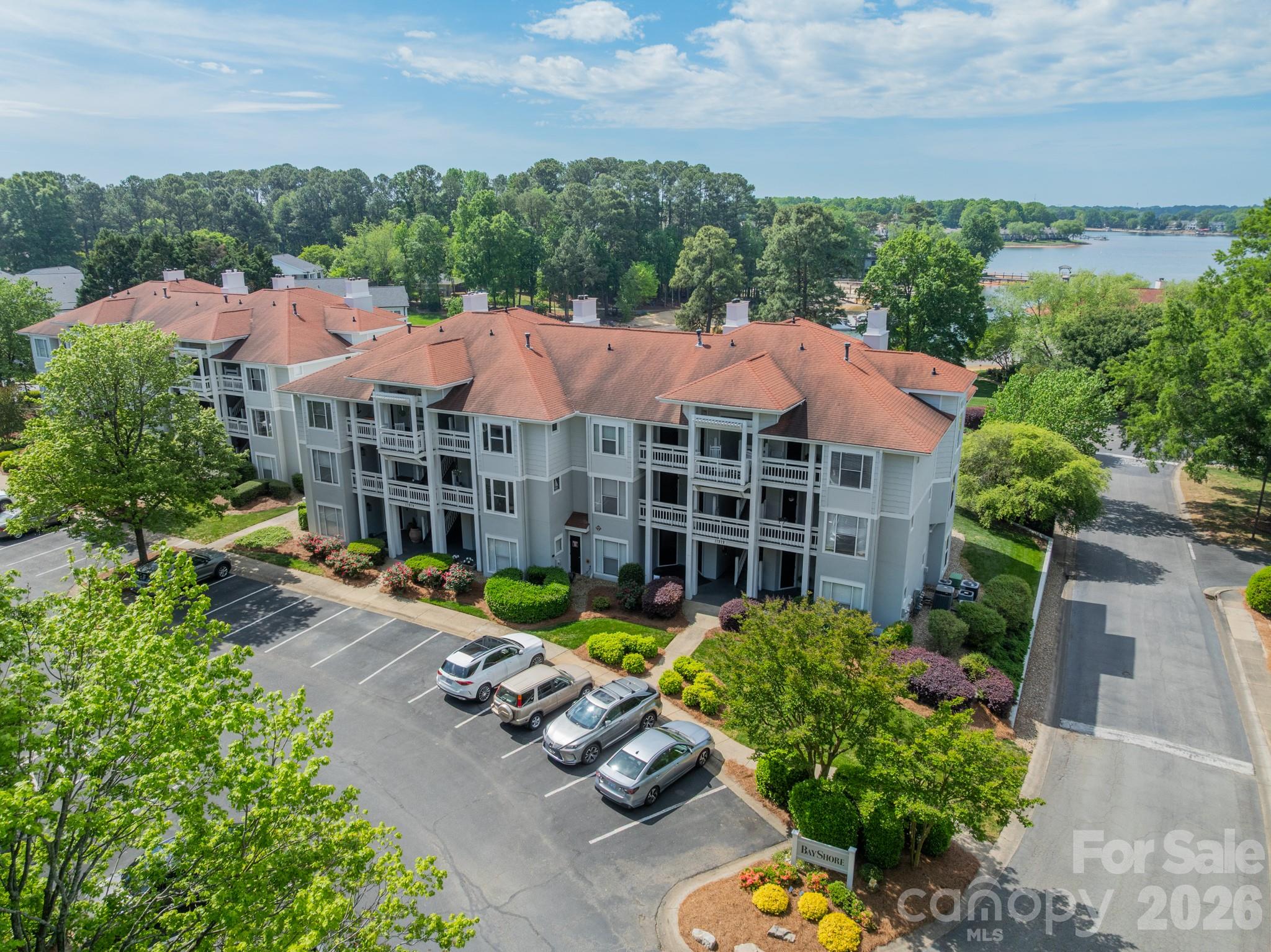 17919 Kings Point Drive Cornelius NC 28031