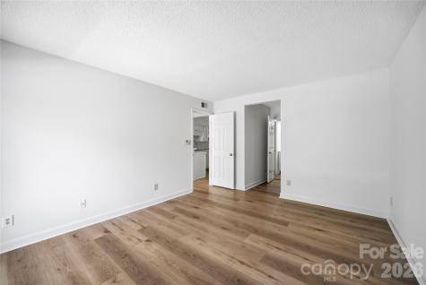 7429 Ashfield Court Charlotte NC 28226
