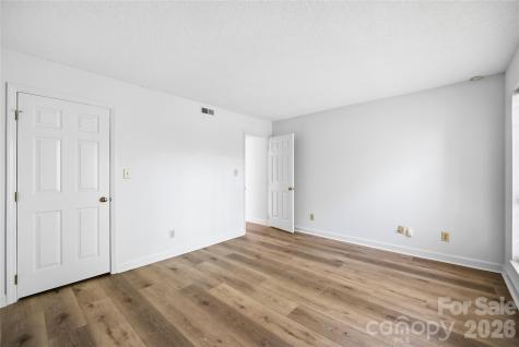 7429 Ashfield Court Charlotte NC 28226