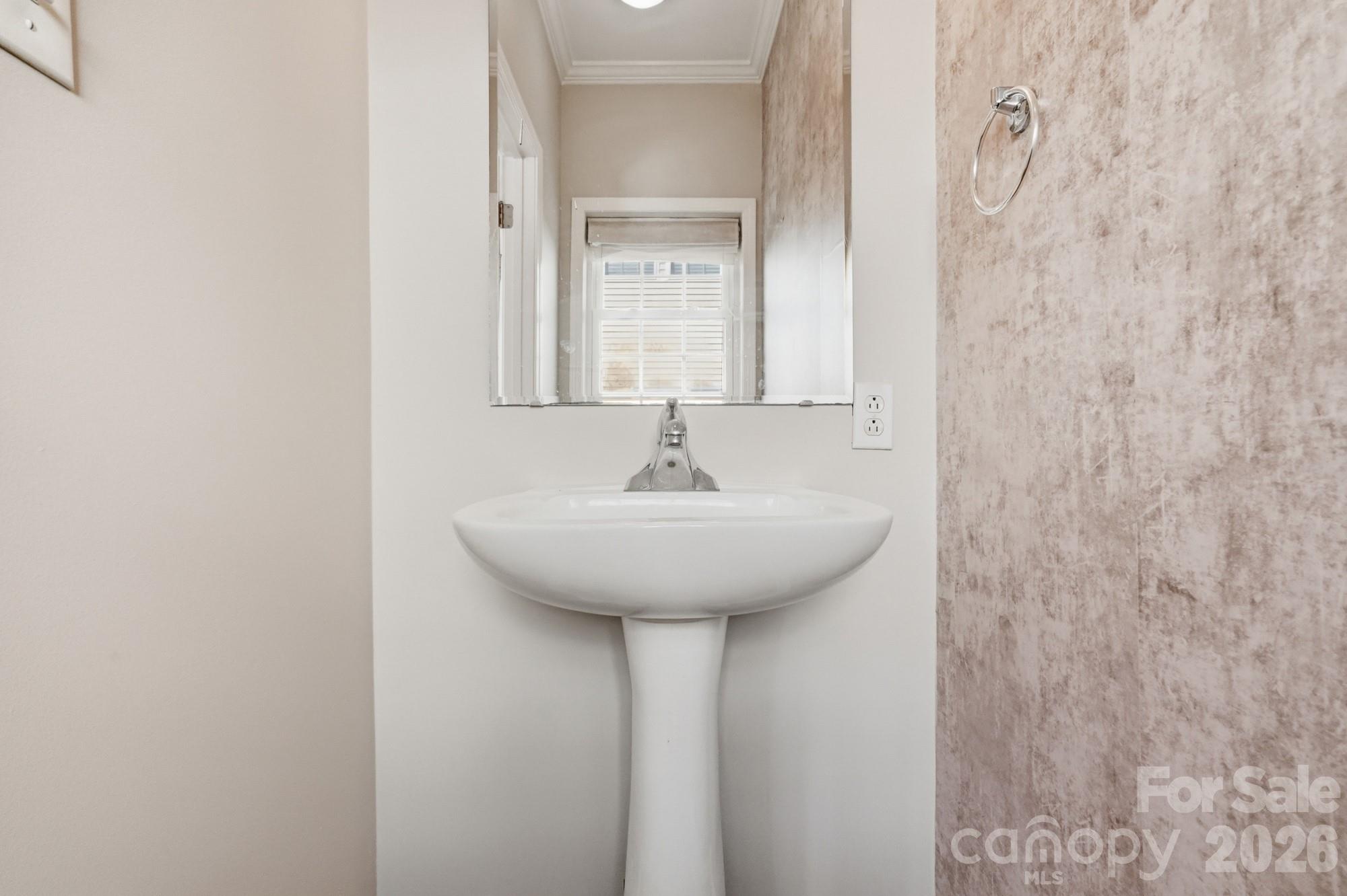 4322 Laurel Hill Lane Charlotte NC 28217