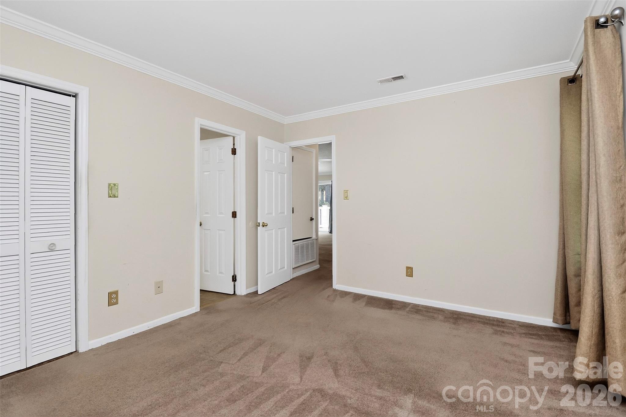 9234 Kings Canyon Drive Charlotte NC 28210