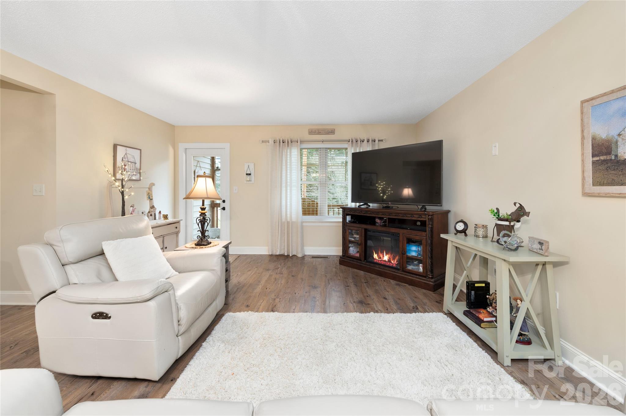 252 Wash Creek Drive Hendersonville NC 28739