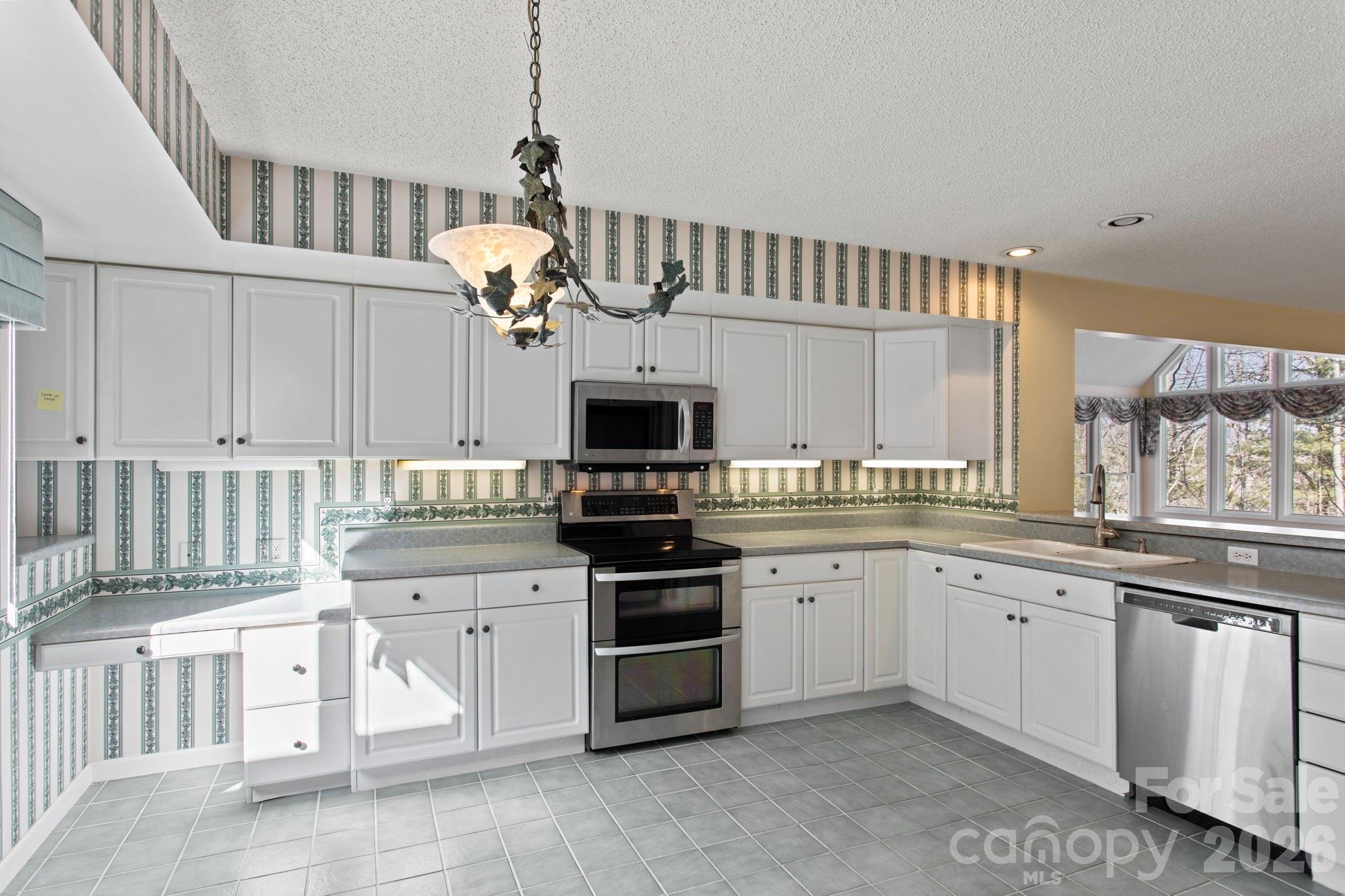 514 Cobblestone Lane Flat Rock NC 28731