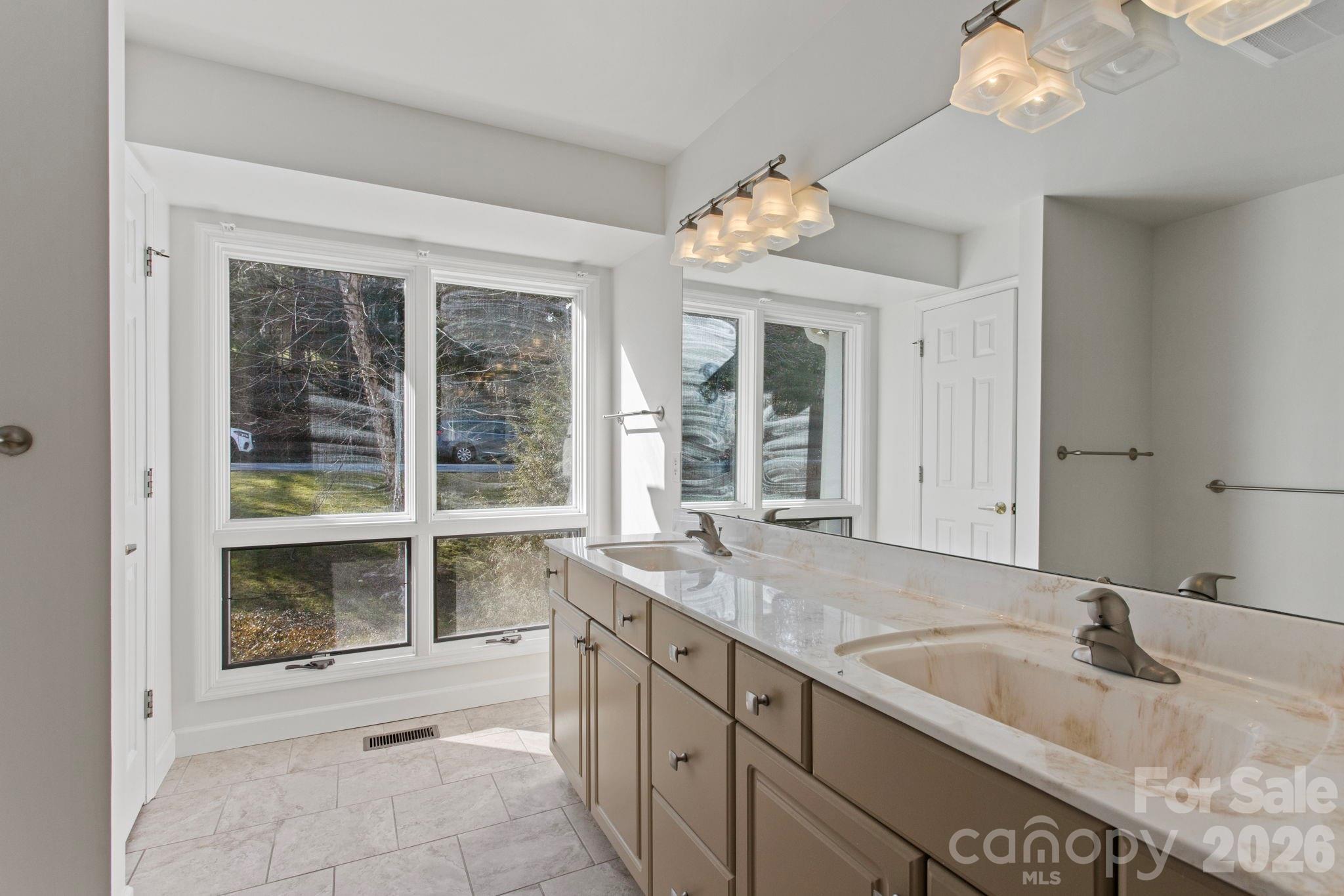 514 Cobblestone Lane Flat Rock NC 28731