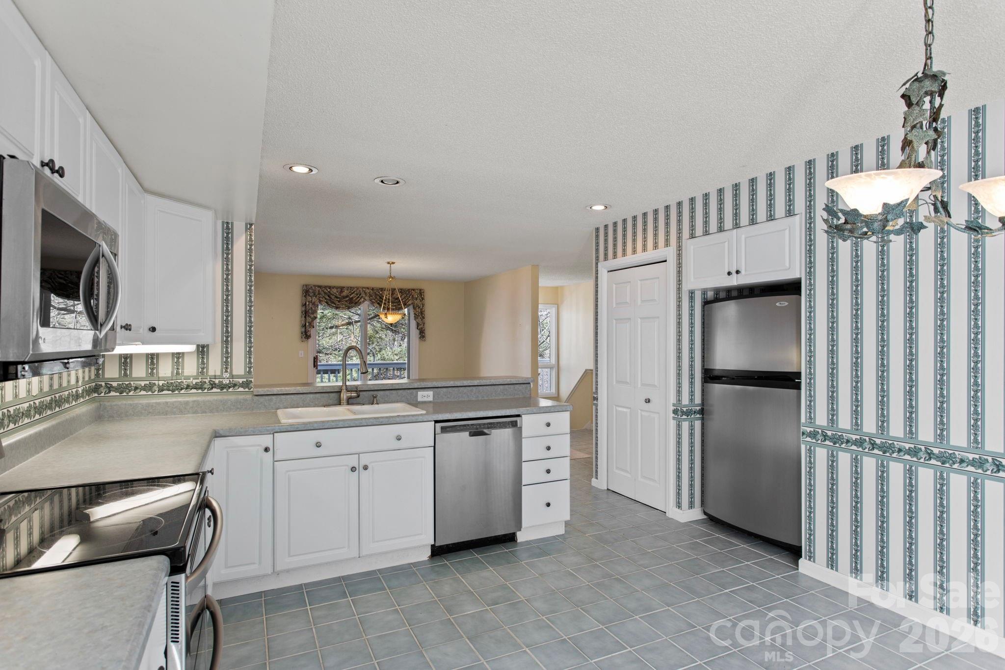 514 Cobblestone Lane Flat Rock NC 28731