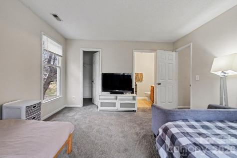 6234 Rosecroft Drive Charlotte NC 28215