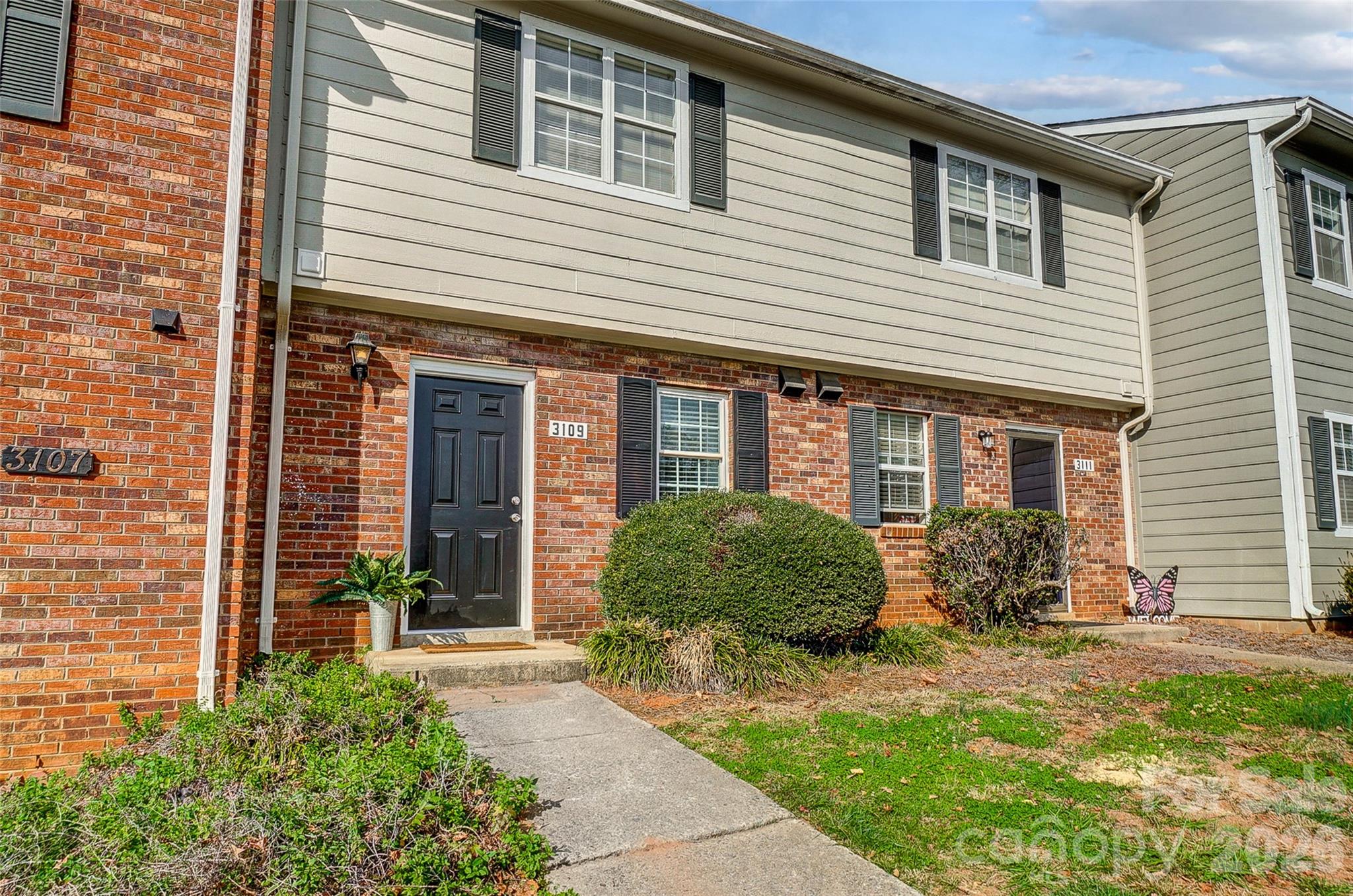 3109 Heathstead Place Charlotte NC 28210