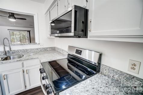 3109 Heathstead Place Charlotte NC 28210