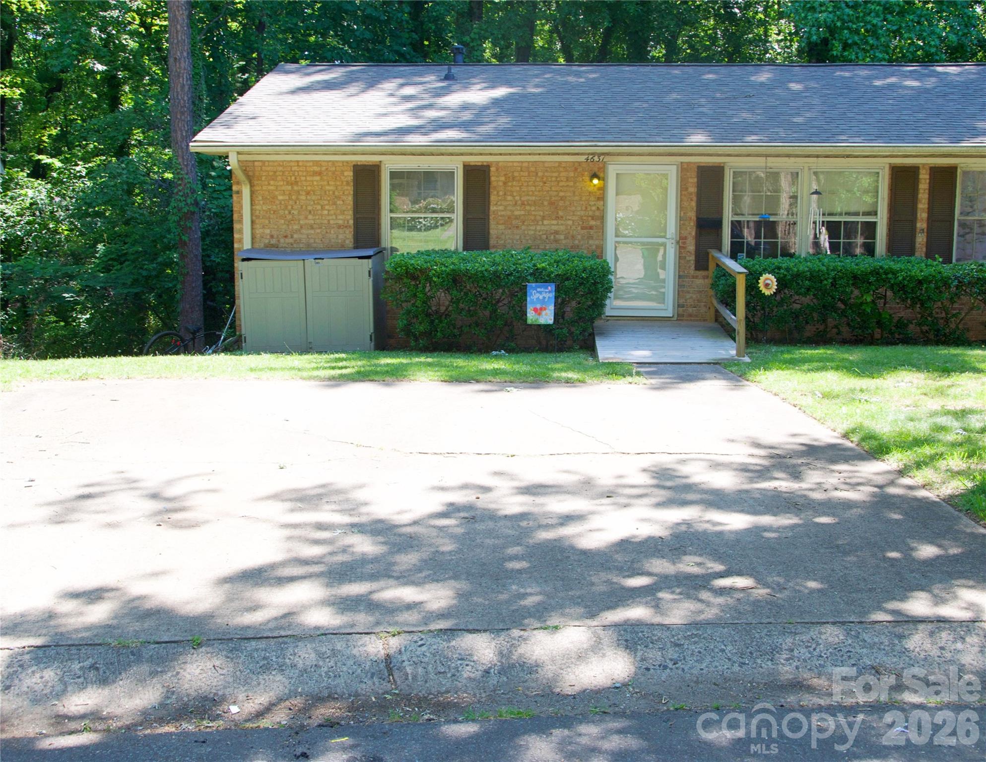 4631 Highlake Drive Charlotte NC 28215