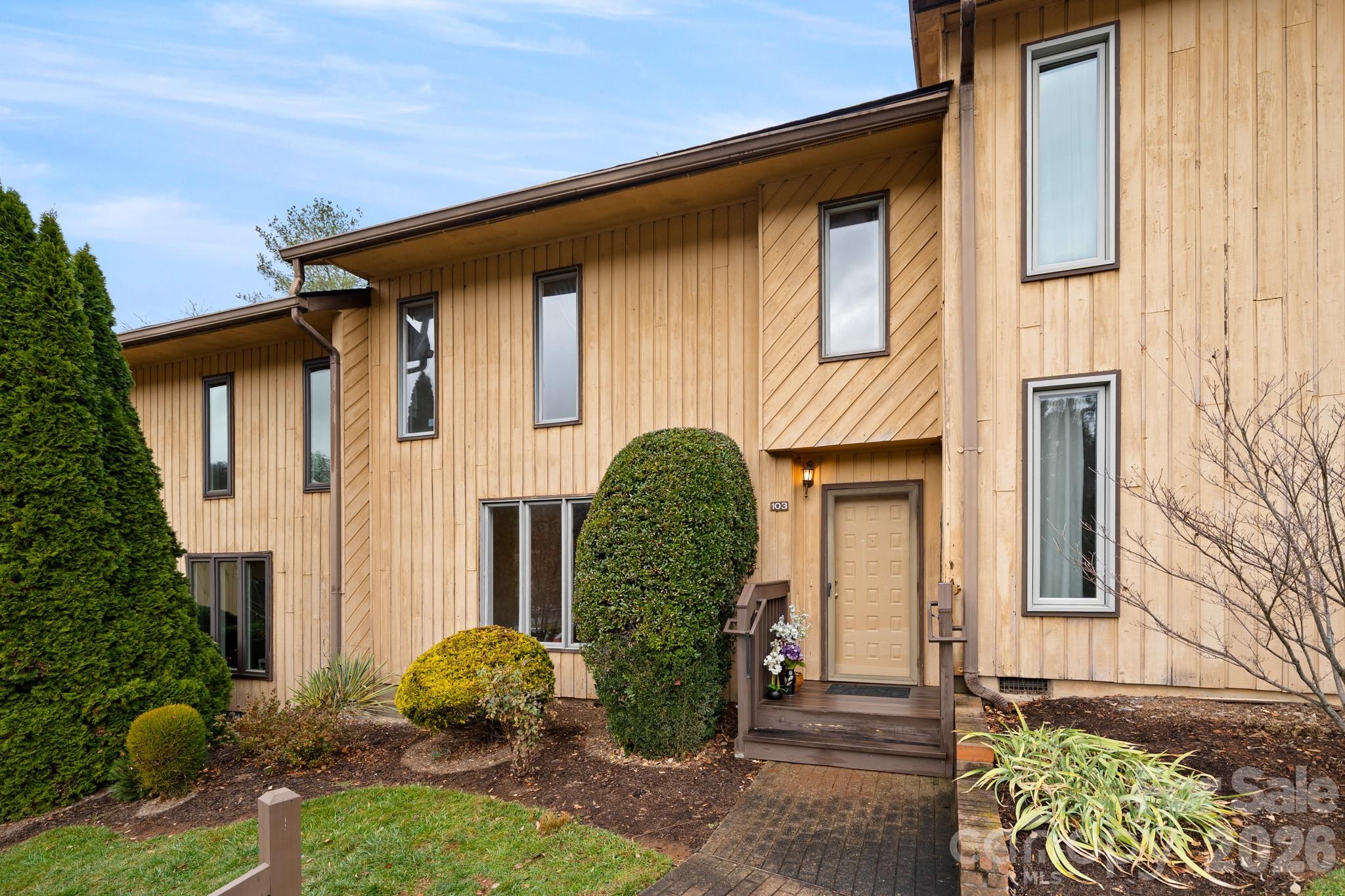 103 Pebble Creek Drive Asheville NC 28803
