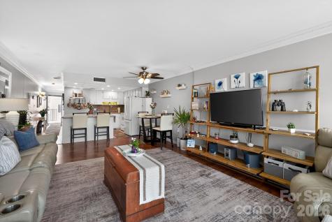 1210 N Waccamaw Drive Murrells Inlet SC 29576