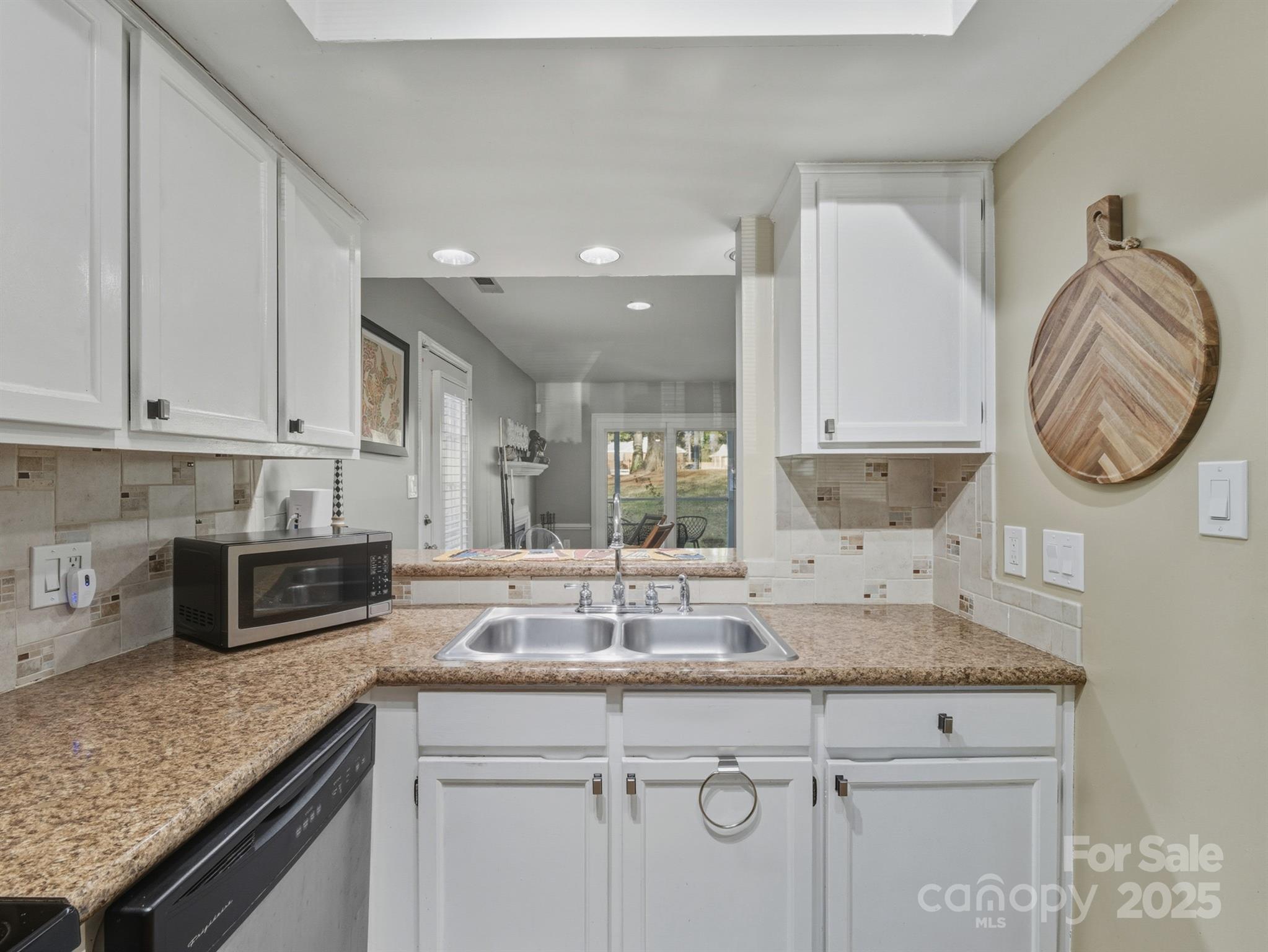 5215 Amity Springs Drive Charlotte NC 28212