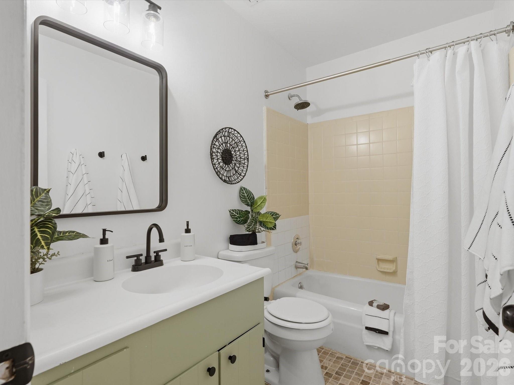4640 Old Lantern Way Charlotte NC 28212