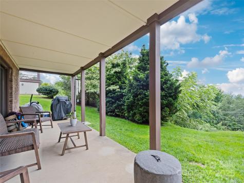 1401 Fleetwood Plaza Hendersonville NC 28739