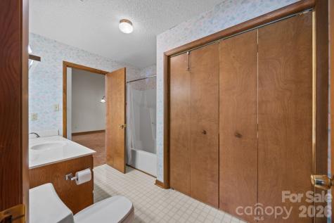 1305 Wellington Hills Circle Salisbury NC 28147